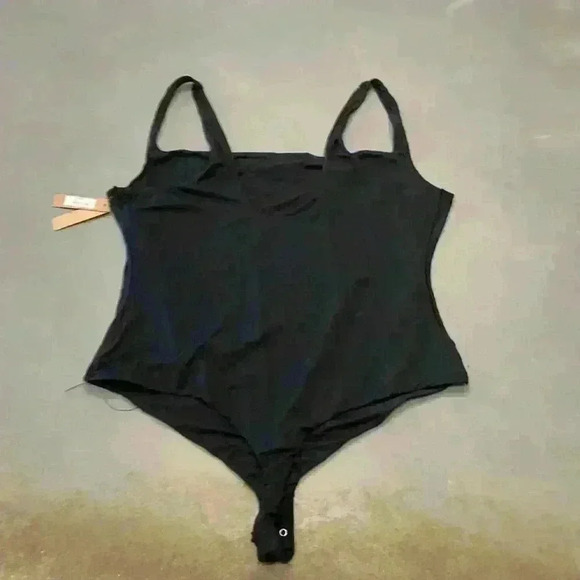 Skims Onyx Square Neck Low Scoop Back High Cut Fits Everybody Bodysuit Size 3X - Picture 4 of 9